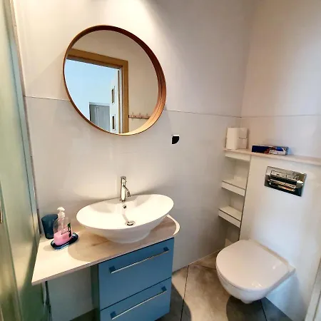 Matik I Kwatera prywatna Karwia